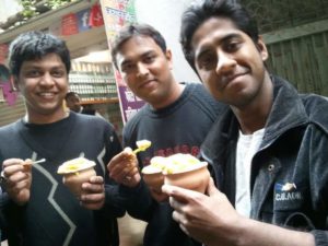 Tanay, Abhishek and Mahaan eating Malaiyo!